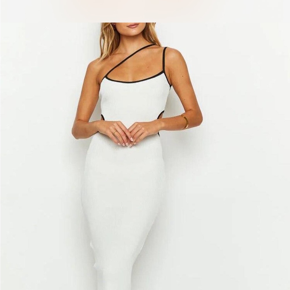 Jaelynn White Knit Maxi dress
